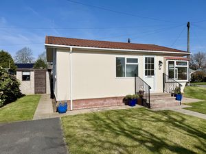 Driveway & Store- click for photo gallery